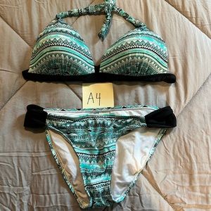Halter push-up top bikini